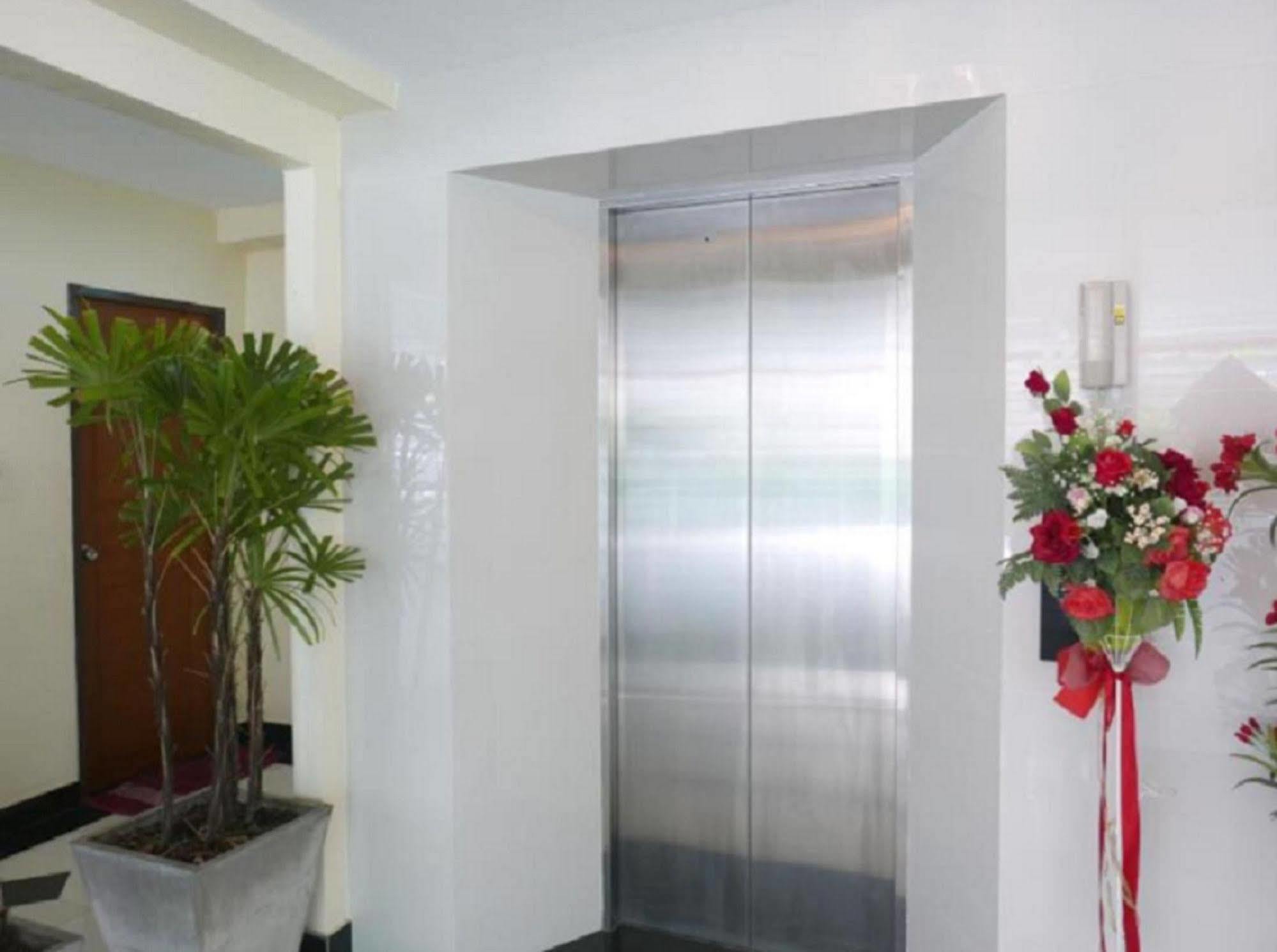 Nrv Place Apart Hotel Bangkok Ngoại thất bức ảnh