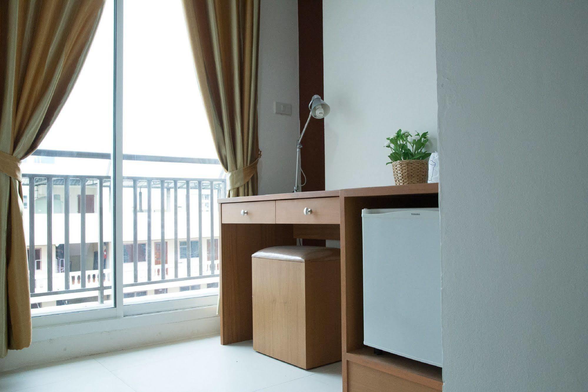 Nrv Place Apart Hotel Bangkok Ngoại thất bức ảnh